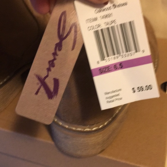 Seven7 Boots - Picture 5 of 7